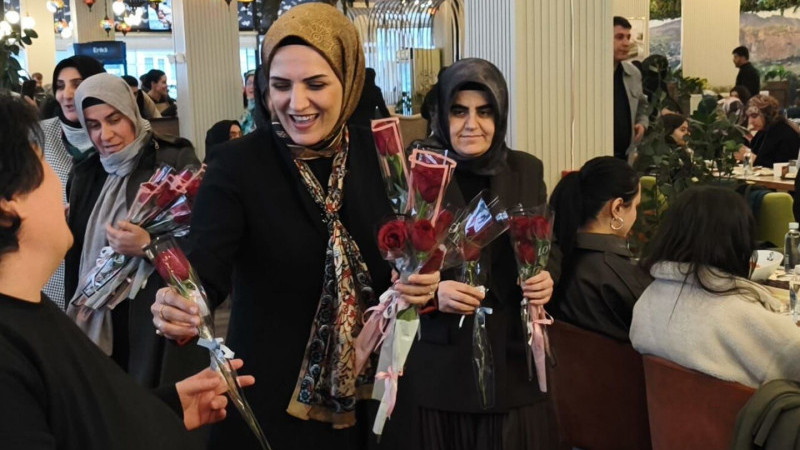 AK Kadınlardan 8 Mart’ta “Vefa İftarı”