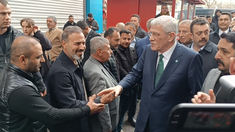 İYİ Parti Genel Başkanı Dervişoğlu Batman’da basın mensuplarıyla buluştu