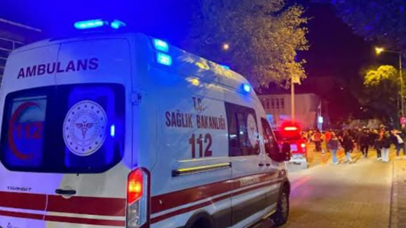 BIÇAKLI KAVGA : 1 YARALI