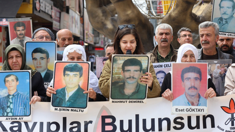 “KARANLIK DOSYALAR AYDINLATILSIN!”