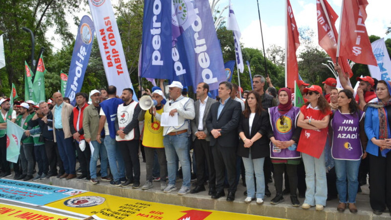 Sendikalar ve STK’lar Batman’da 1 Mayıs’ta birleşti