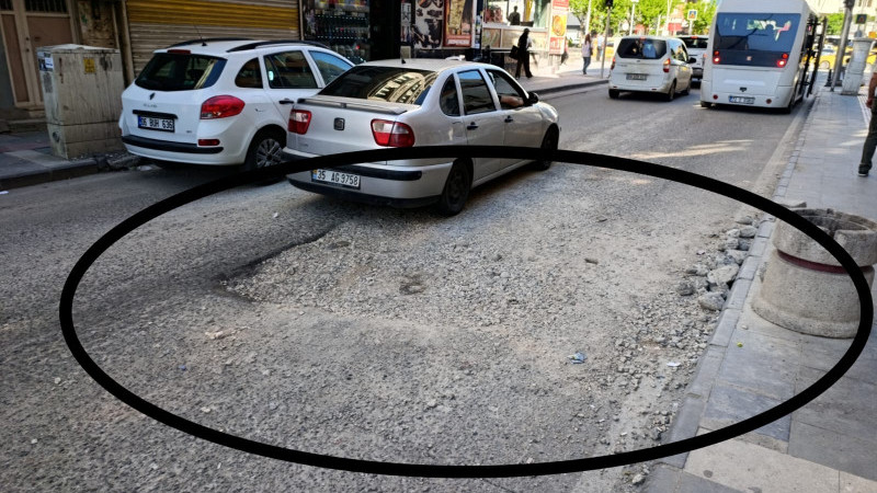 VATANDAŞLARDAN ÇUKUR TEPKİSİ