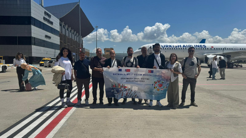 BATMANLI ÖĞRETMENLERDEN HOLLANDA’DA EĞİTİM İNCELEMESİ