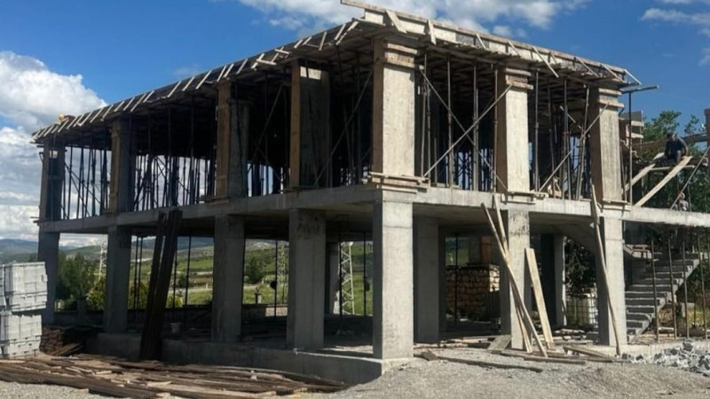 GÜNEŞLİ KÖYÜNE TAZİYE EVİ