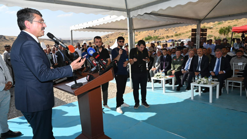 ŞEYH HEVİNDA'DA TARİHİ ADIM