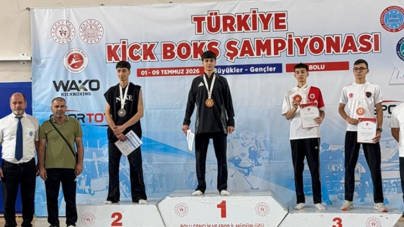SEMİH ÇELİK DÜNYA YOLUNDA