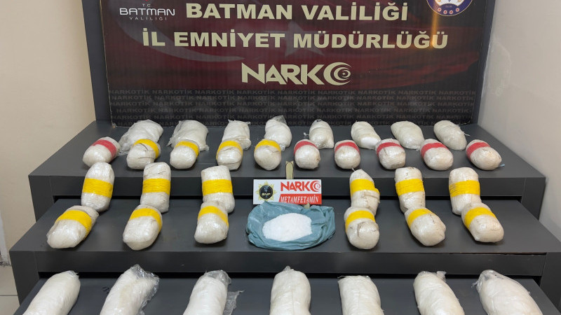 ÜÇYOL'DA  19 KİLO METAMFEMATİN ELEGEÇİR,İLDİ