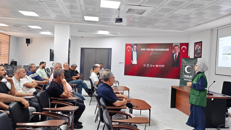 YEŞİLAY’DAN MUHTARLARA ÇAĞRI
