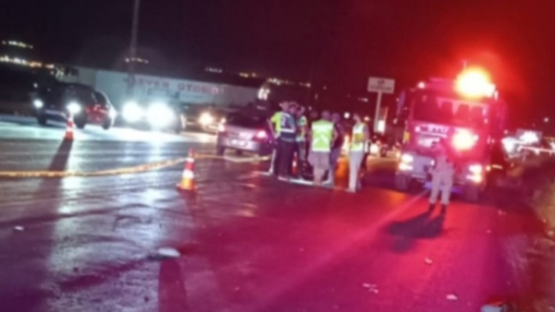 BEŞİRİ YOLU'NDA KAZA : 3 YARALI