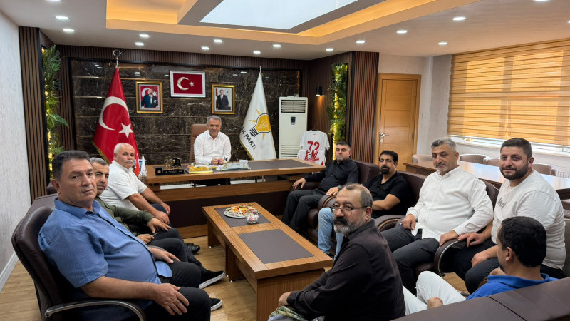 AK PARTİ İL BAŞKANLIĞINDA ZİYARET TRAFİĞİ