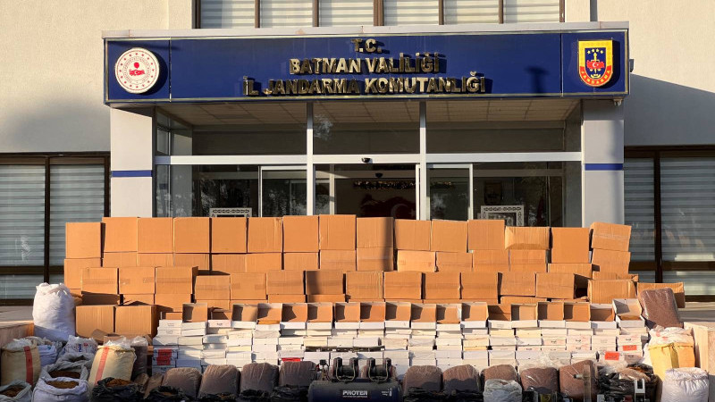 KAÇAKÇILARA JANDARMA ENGELİ