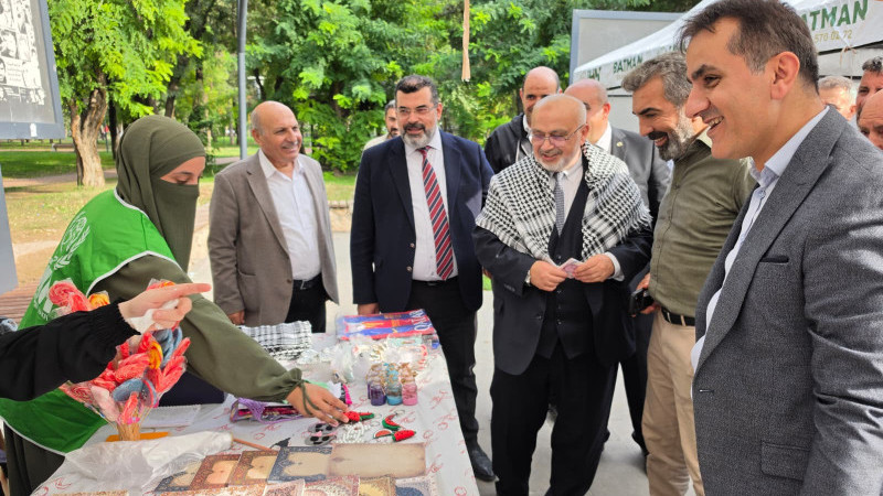 GAZZE YARARINA KERMES DÜZENLENDİ
