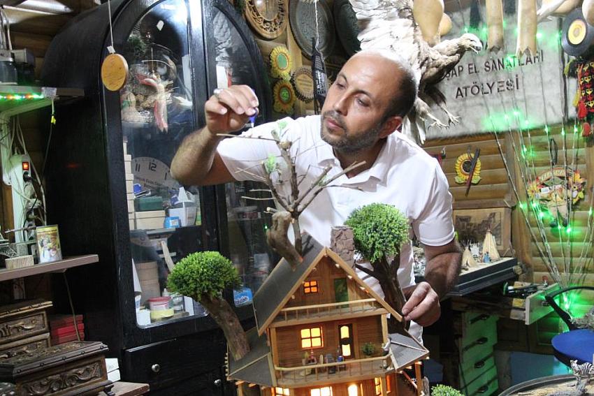 Hobi olarak başladığı minyatürü birçok ülkeye ihraç ediyor